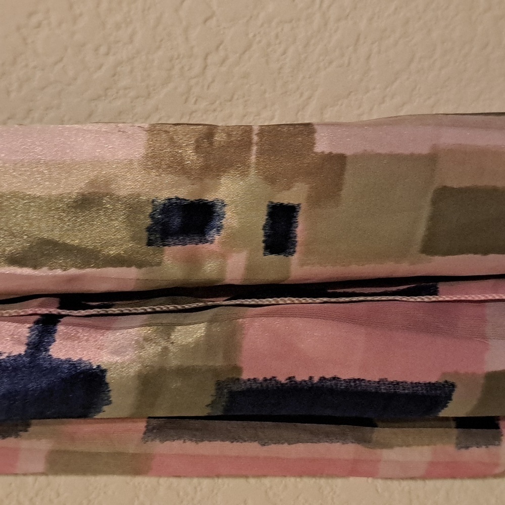 Scarf - Picture 2 of 2